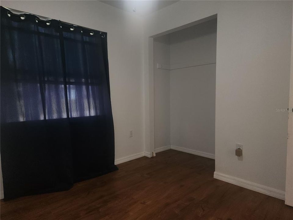 На продажу: $250,000 (3 спален, 1 ванн, 962 Квадратных фут)