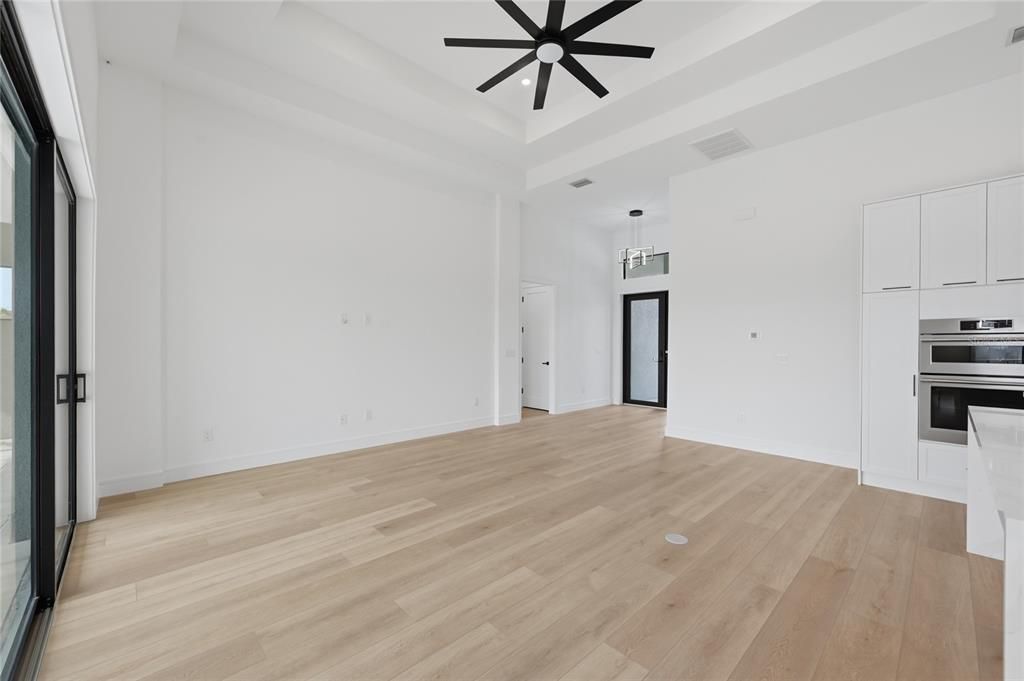 For Sale: $749,000 (3 beds, 2 baths, 1985 Square Feet)