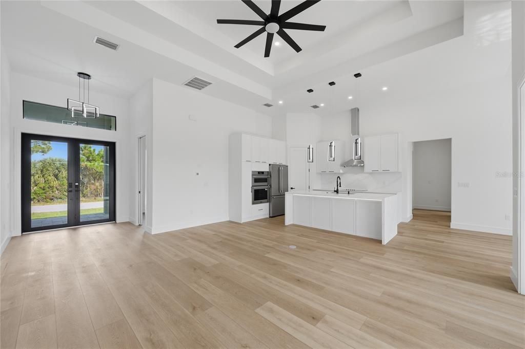 For Sale: $749,000 (3 beds, 2 baths, 1985 Square Feet)