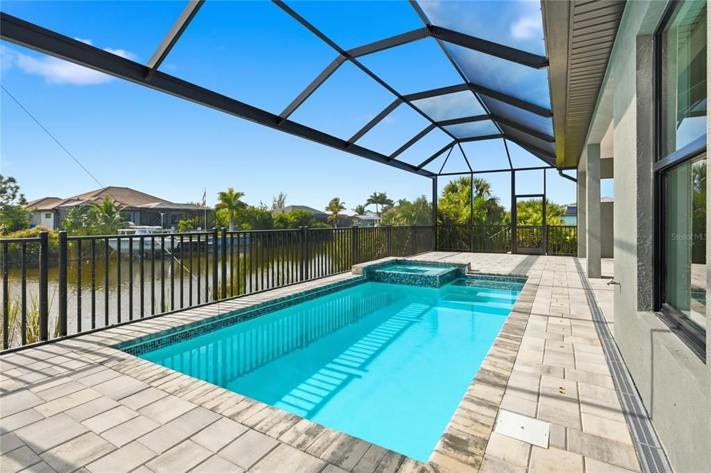 For Sale: $749,000 (3 beds, 2 baths, 1985 Square Feet)