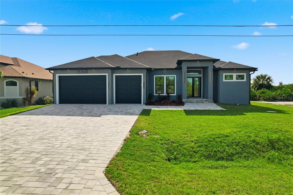 For Sale: $749,000 (3 beds, 2 baths, 1985 Square Feet)