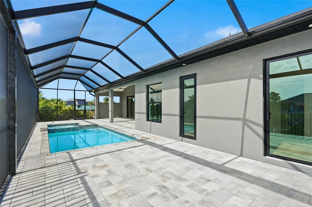 For Sale: $749,000 (3 beds, 2 baths, 1985 Square Feet)