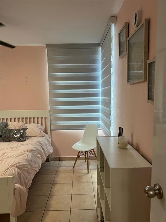 出租: $1,250 (3 贝兹, 2 浴室, 1145 平方英尺)