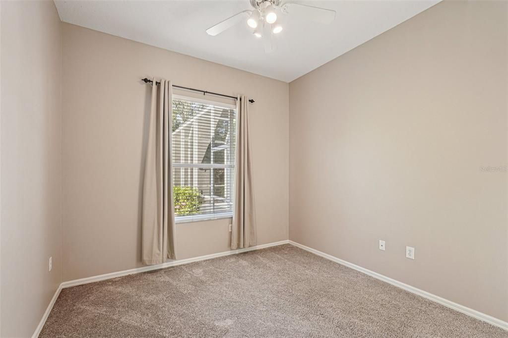 出租: $3,190 (4 贝兹, 3 浴室, 2120 平方英尺)