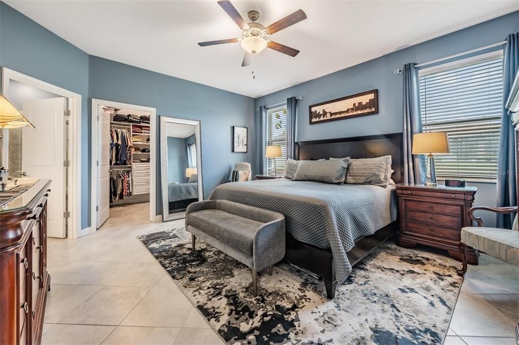 Active With Contract: $385,000 (3 beds, 2 baths, 2136 Square Feet)