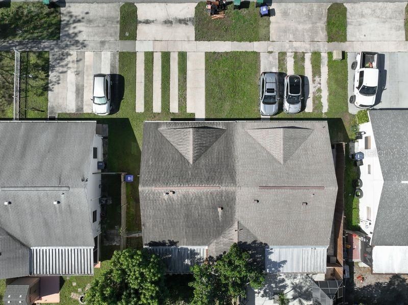 Active With Contract: $235,000 (2 beds, 1 baths, 952 Square Feet)