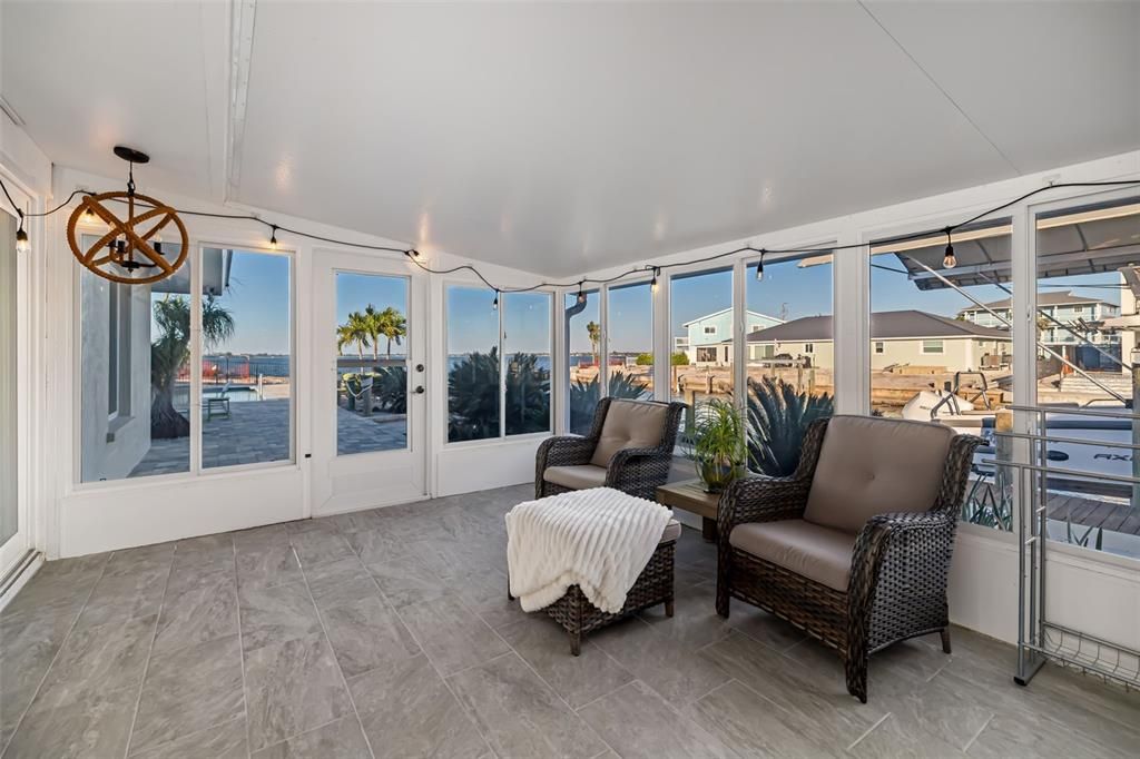 For Sale: $1,640,000 (3 beds, 3 baths, 2939 Square Feet)