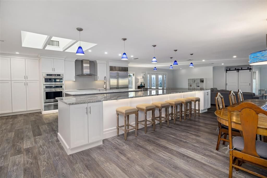 For Sale: $1,640,000 (3 beds, 3 baths, 2939 Square Feet)