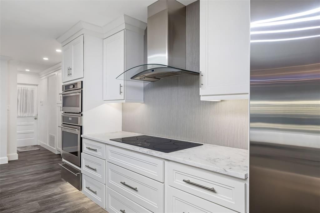 For Sale: $1,640,000 (3 beds, 3 baths, 2939 Square Feet)