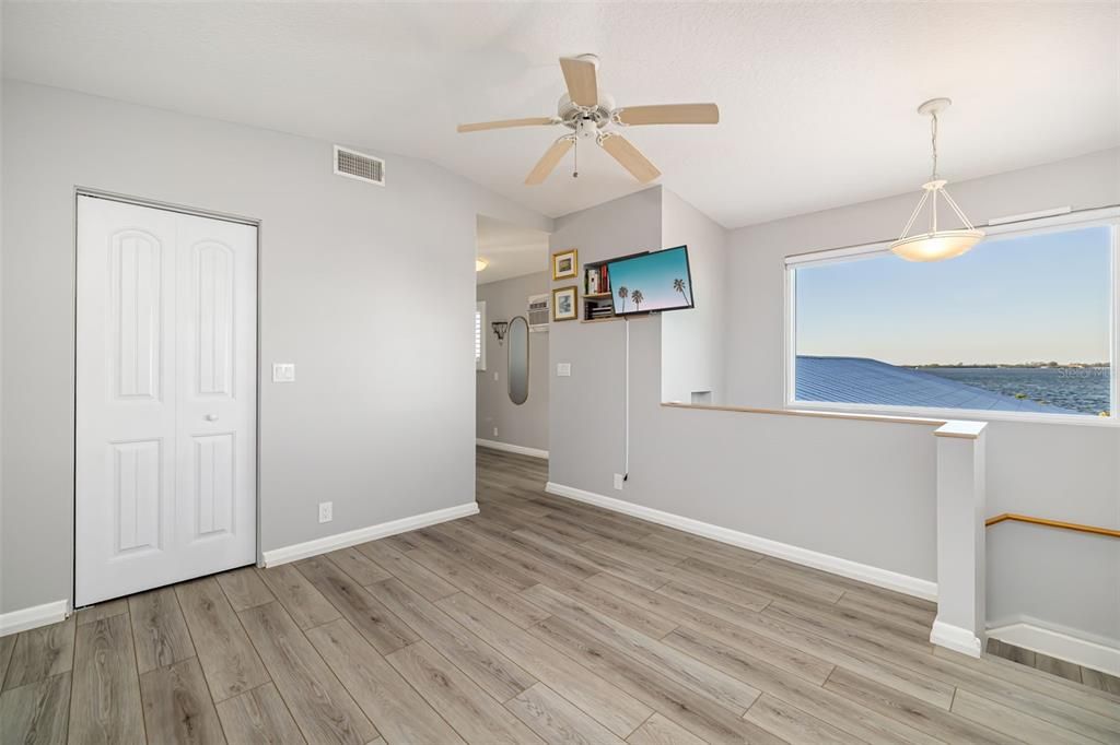 For Sale: $1,640,000 (3 beds, 3 baths, 2939 Square Feet)