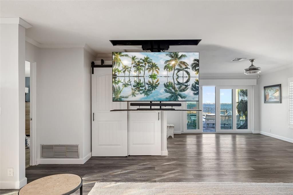 For Sale: $1,640,000 (3 beds, 3 baths, 2939 Square Feet)