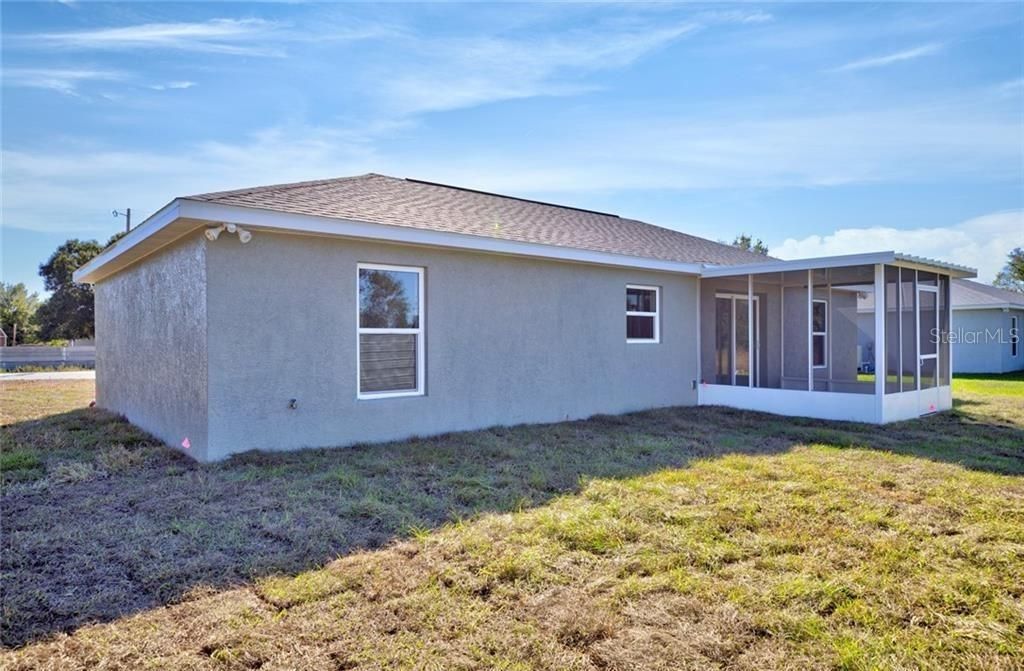 For Sale: $259,900 (3 beds, 2 baths, 1220 Square Feet)