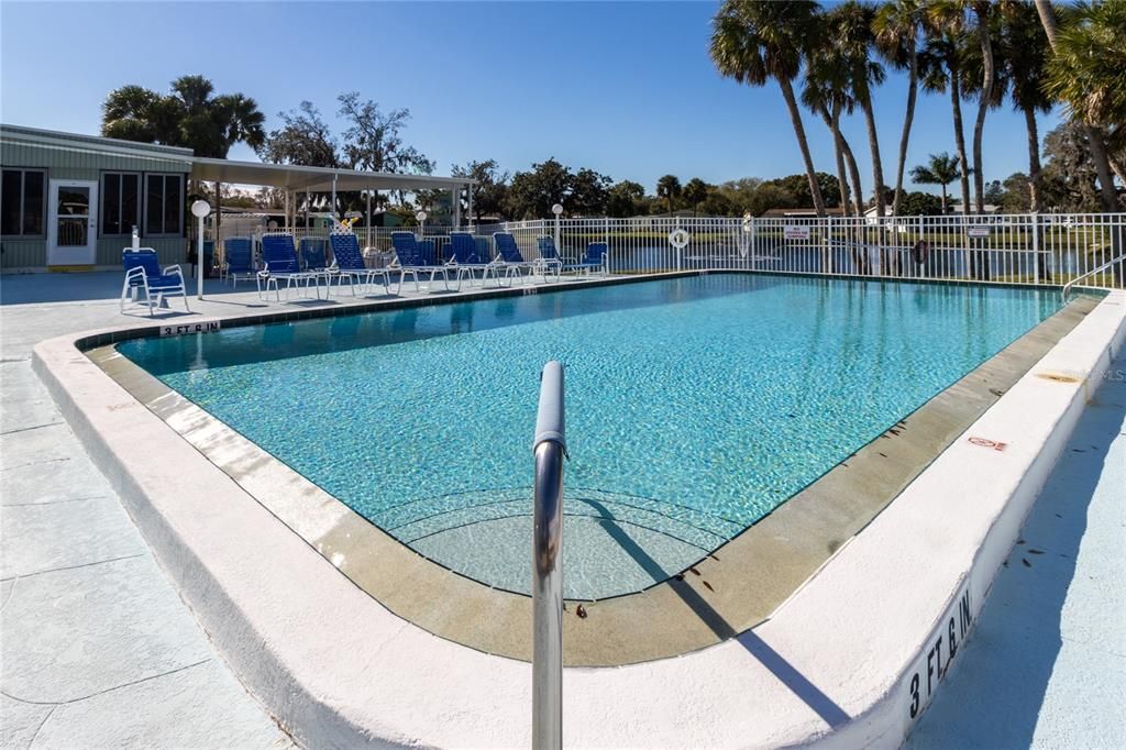 待售: $239,900 (2 贝兹, 2 浴室, 1176 平方英尺)