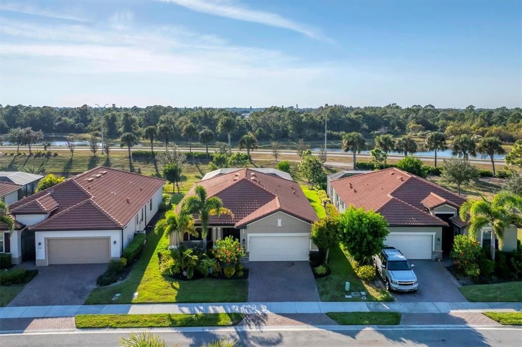 待售: $750,000 (3 贝兹, 3 浴室, 1855 平方英尺)