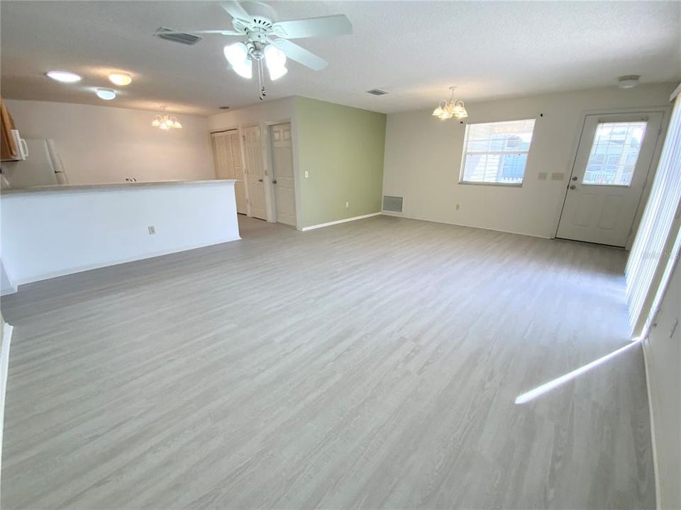 En Venta: $259,000 (2 camas, 2 baños, 1156 Pies cuadrados)