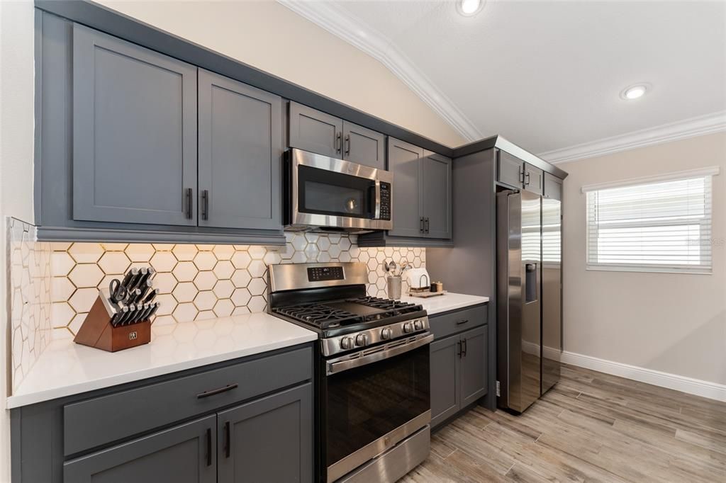 En Venta: $638,900 (3 camas, 2 baños, 1633 Pies cuadrados)