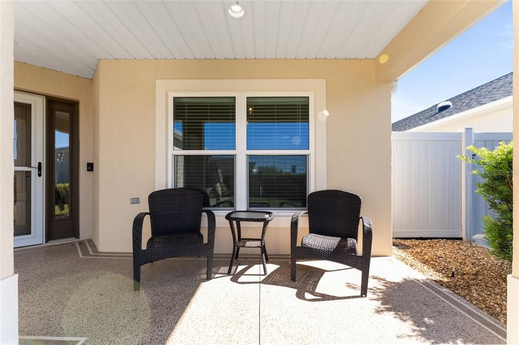 En Venta: $638,900 (3 camas, 2 baños, 1633 Pies cuadrados)