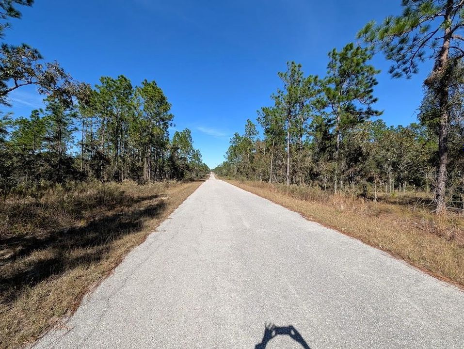 待售: $24,900 (0.99 acres)