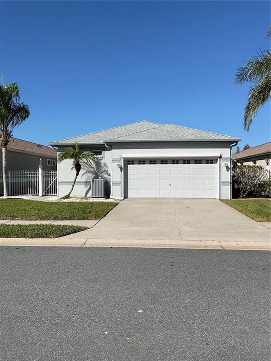 For Sale: $359,000 (3 beds, 2 baths, 1688 Square Feet)