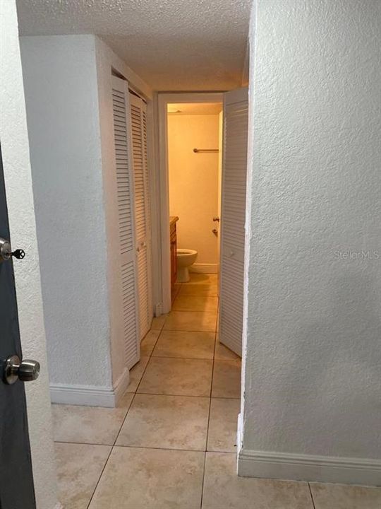 For Rent: $1,200 (1 beds, 1 baths, 756 Square Feet)
