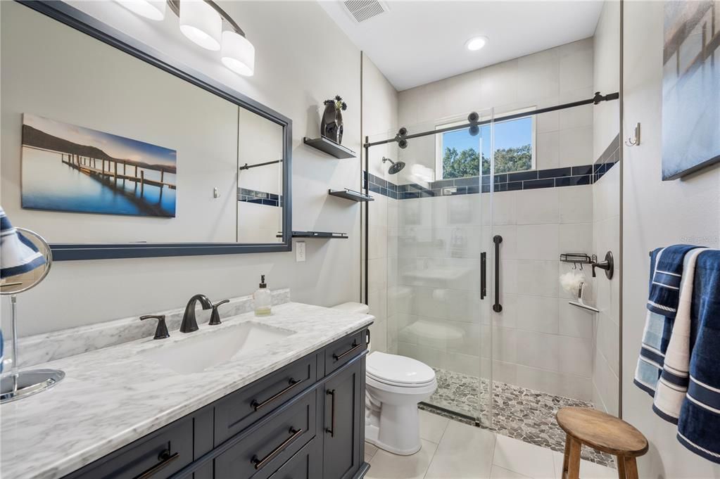 For Sale: $980,000 (5 beds, 5 baths, 4147 Square Feet)