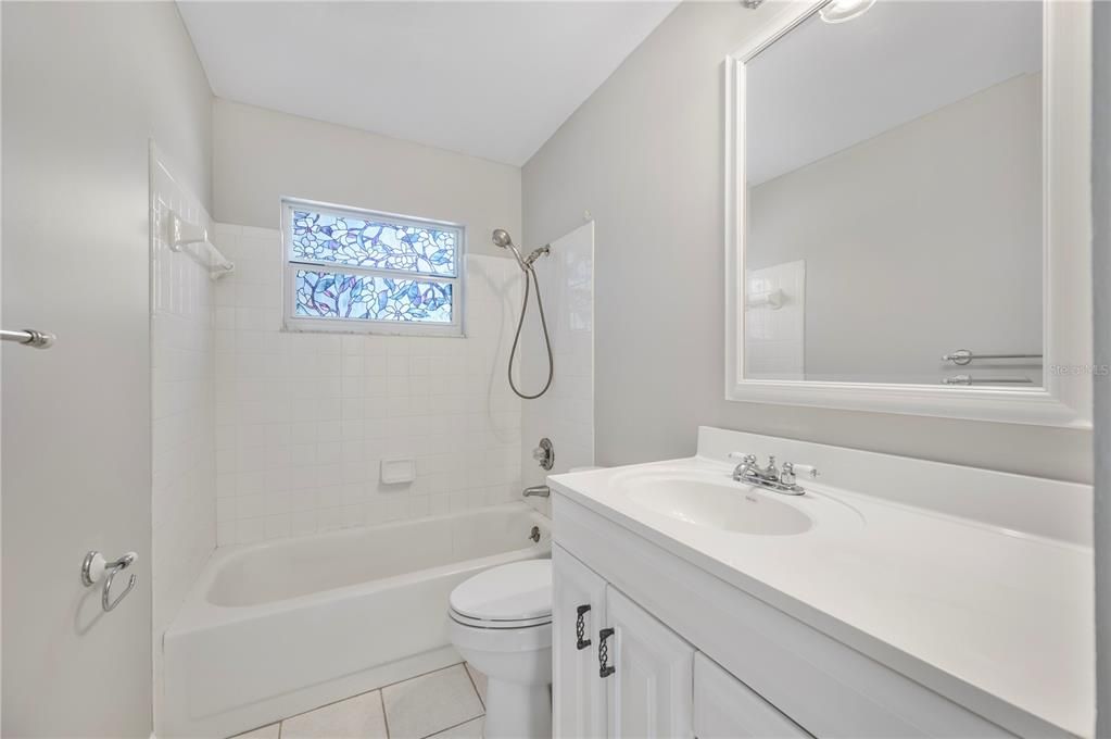 For Sale: $980,000 (5 beds, 5 baths, 4147 Square Feet)