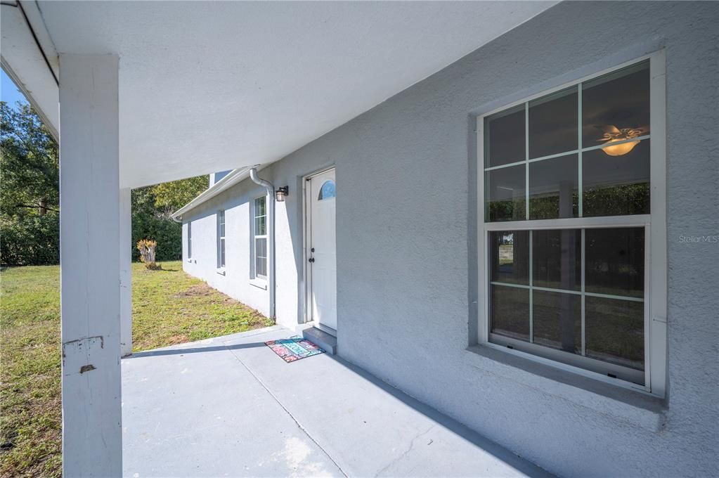 For Sale: $980,000 (5 beds, 5 baths, 4147 Square Feet)