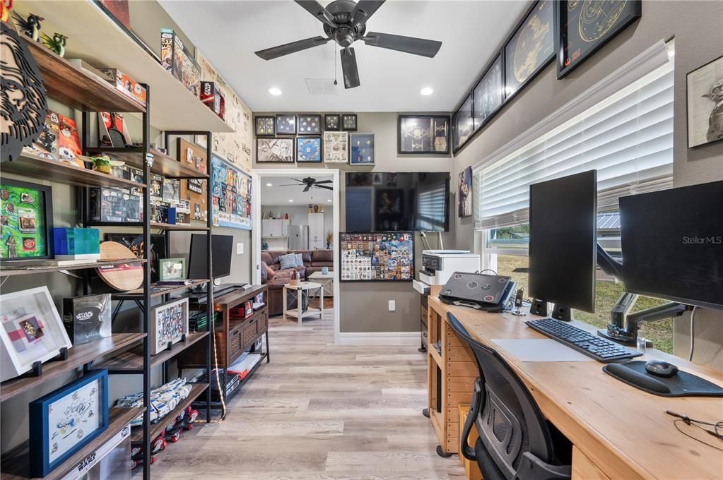 For Sale: $980,000 (5 beds, 5 baths, 4147 Square Feet)