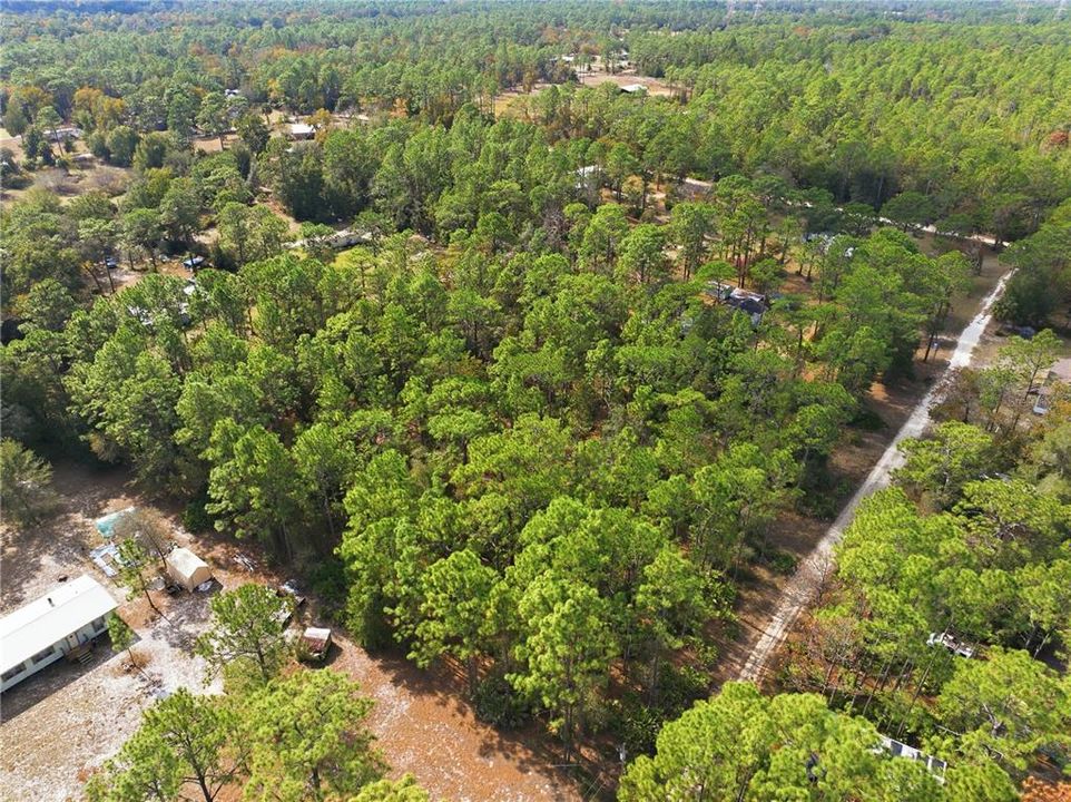 待售: $48,999 (2.07 acres)