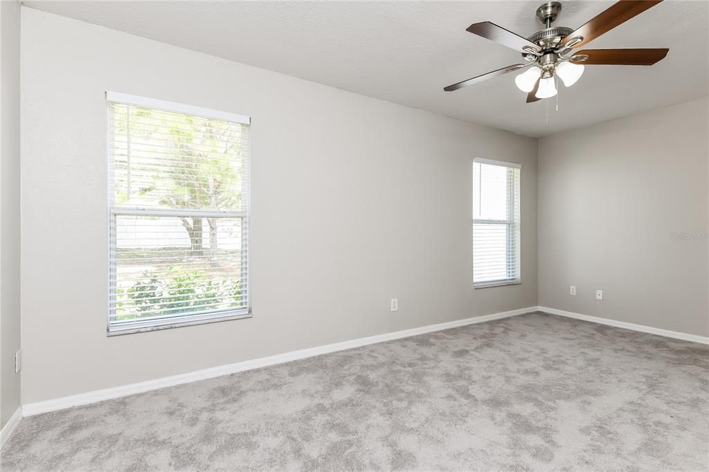 出租: $1,855 (3 贝兹, 2 浴室, 1326 平方英尺)