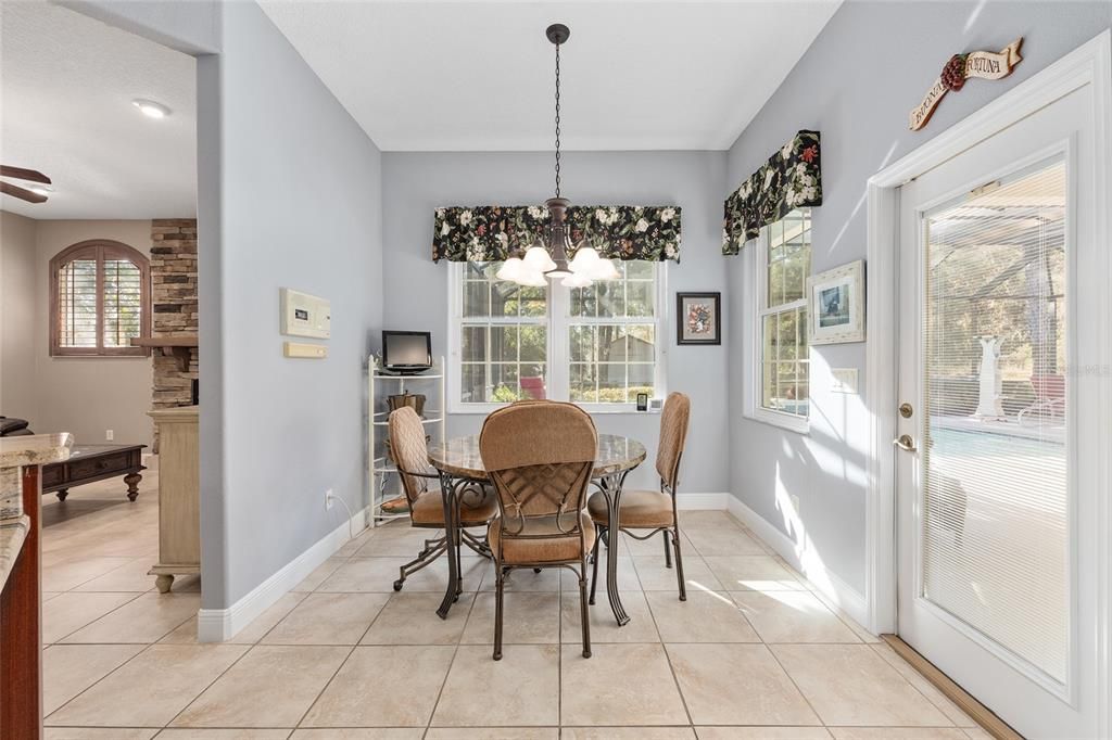 For Sale: $787,000 (4 beds, 3 baths, 3101 Square Feet)