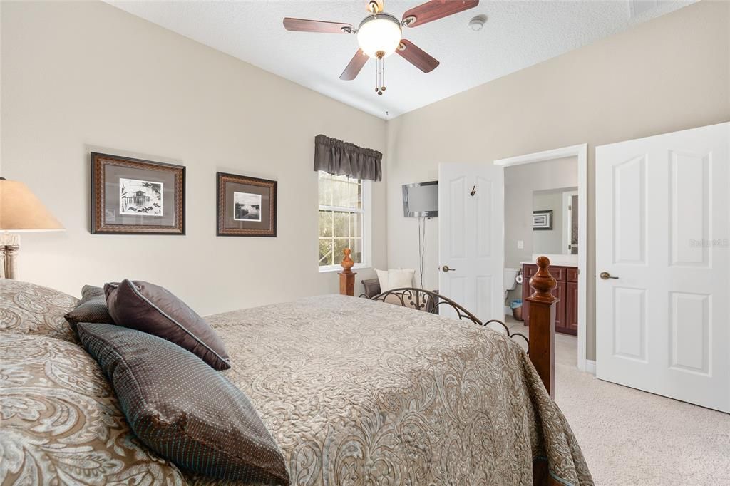 For Sale: $787,000 (4 beds, 3 baths, 3101 Square Feet)