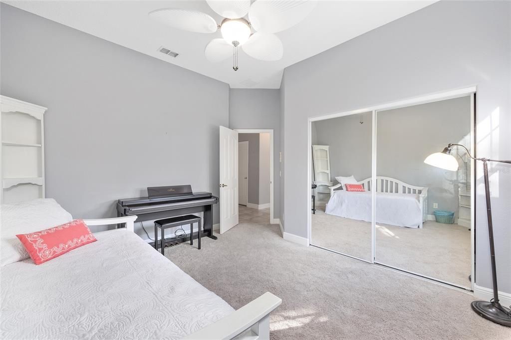 For Sale: $787,000 (4 beds, 3 baths, 3101 Square Feet)