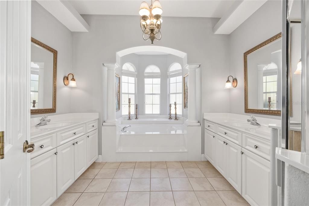 For Sale: $787,000 (4 beds, 3 baths, 3101 Square Feet)