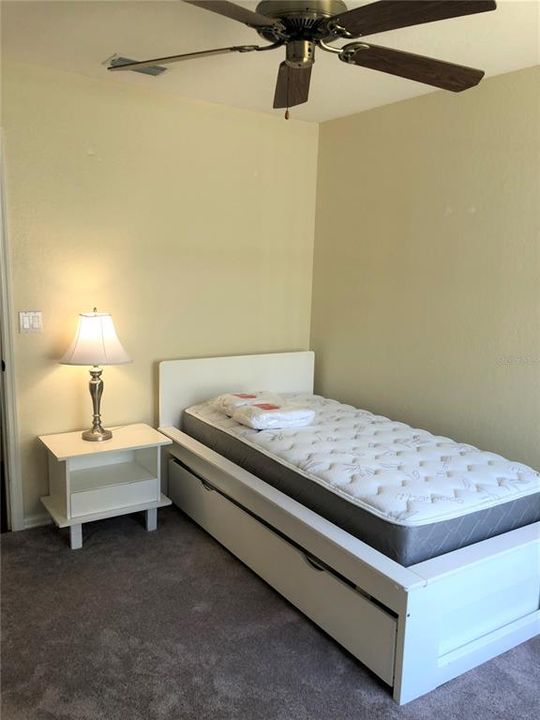 For Rent: $1,800 (3 beds, 2 baths, 1462 Square Feet)