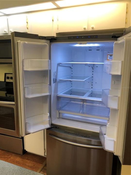 For Rent: $1,800 (3 beds, 2 baths, 1462 Square Feet)