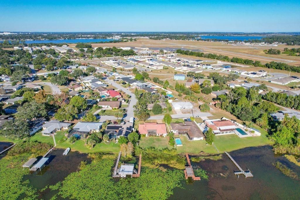 Active With Contract: $369,900 (4 beds, 3 baths, 2312 Square Feet)