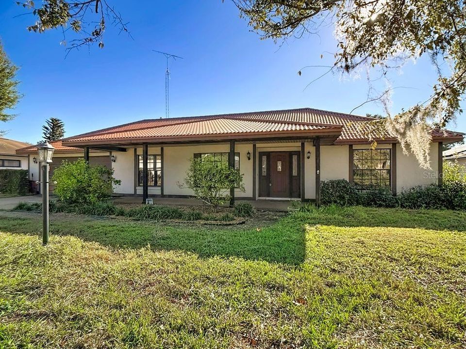 Active With Contract: $369,900 (4 beds, 3 baths, 2312 Square Feet)