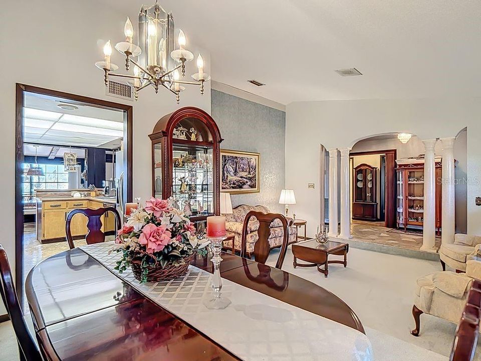 Active With Contract: $369,900 (4 beds, 3 baths, 2312 Square Feet)