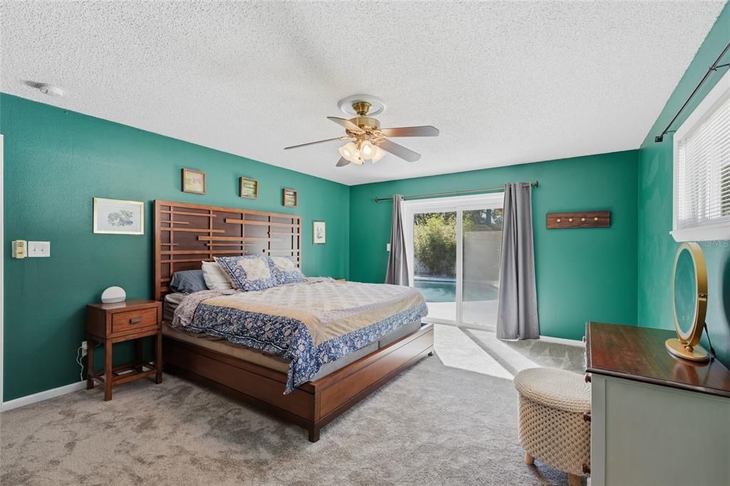 For Sale: $554,000 (3 beds, 2 baths, 2132 Square Feet)