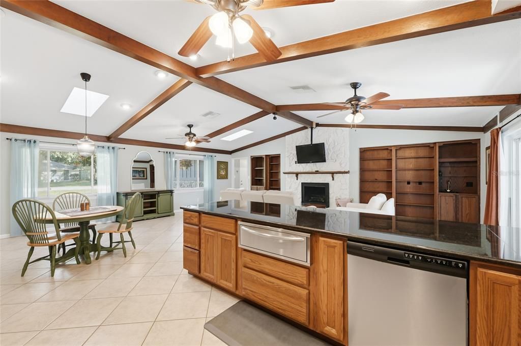 For Sale: $554,000 (3 beds, 2 baths, 2132 Square Feet)