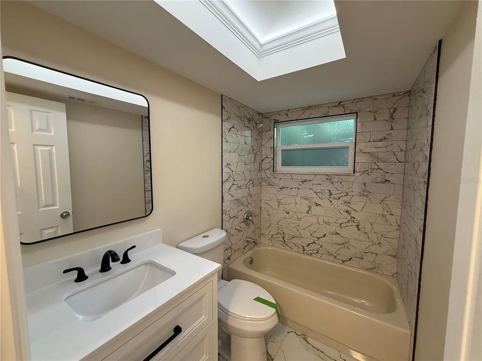 待售: $224,900 (4 贝兹, 3 浴室, 1456 平方英尺)