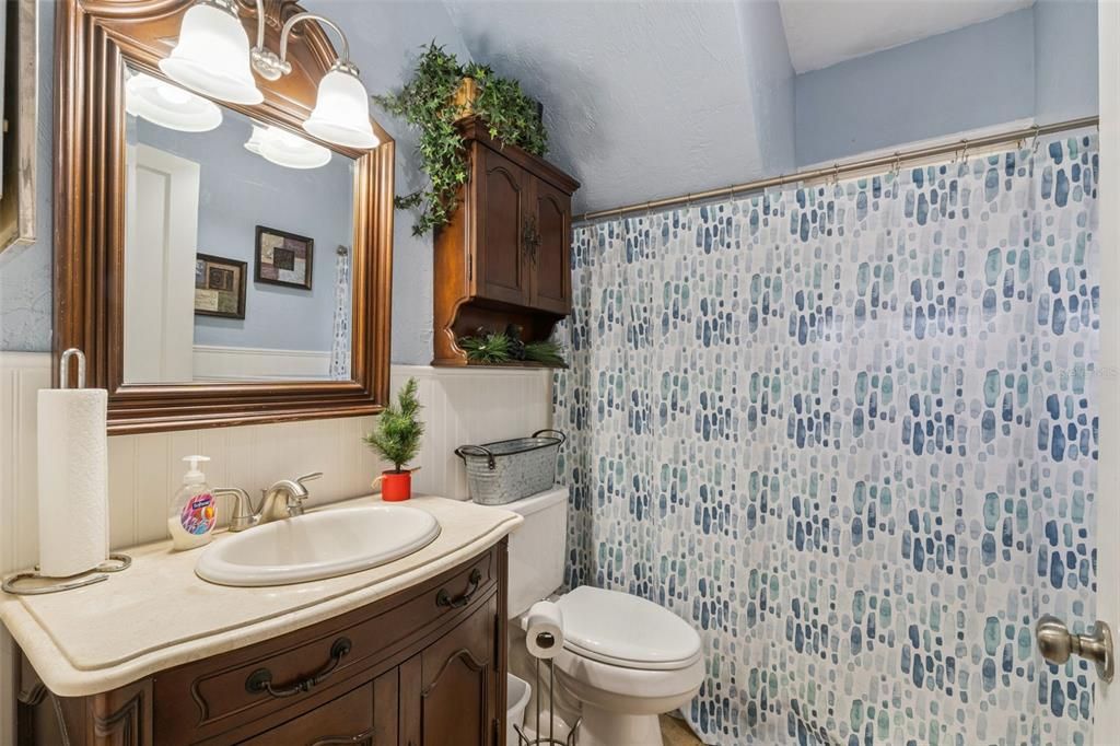 En Venta: $749,000 (4 camas, 1 baños, 3602 Pies cuadrados)