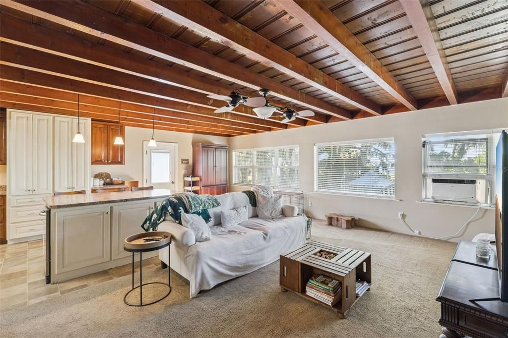 En Venta: $749,000 (4 camas, 1 baños, 3602 Pies cuadrados)