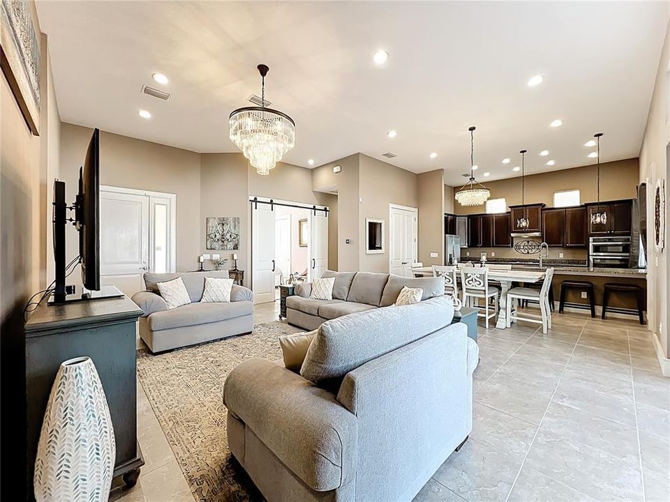 待售: $465,500 (3 贝兹, 2 浴室, 1917 平方英尺)