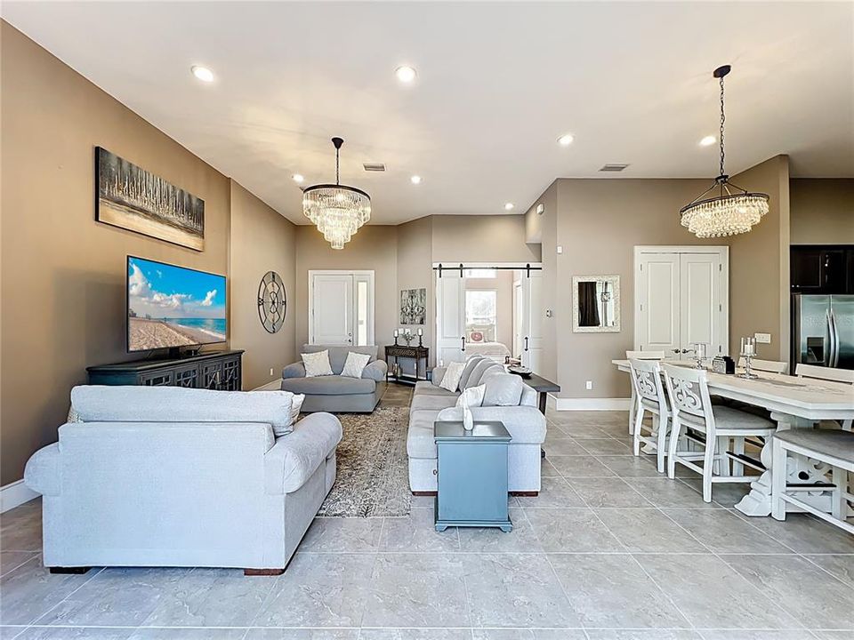 待售: $465,500 (3 贝兹, 2 浴室, 1917 平方英尺)