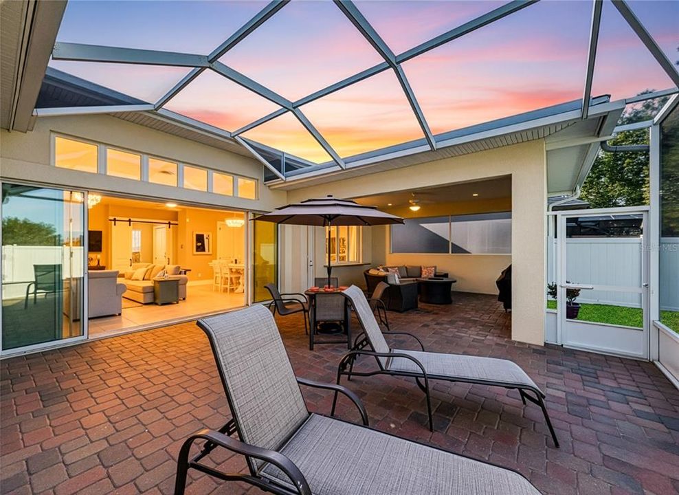 待售: $465,500 (3 贝兹, 2 浴室, 1917 平方英尺)