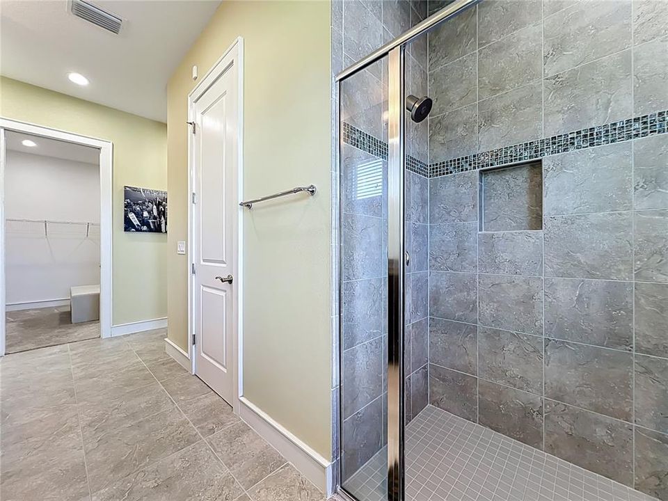 待售: $465,500 (3 贝兹, 2 浴室, 1917 平方英尺)