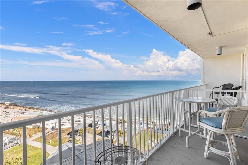 待售: $180,000 (1 贝兹, 1 浴室, 394 平方英尺)