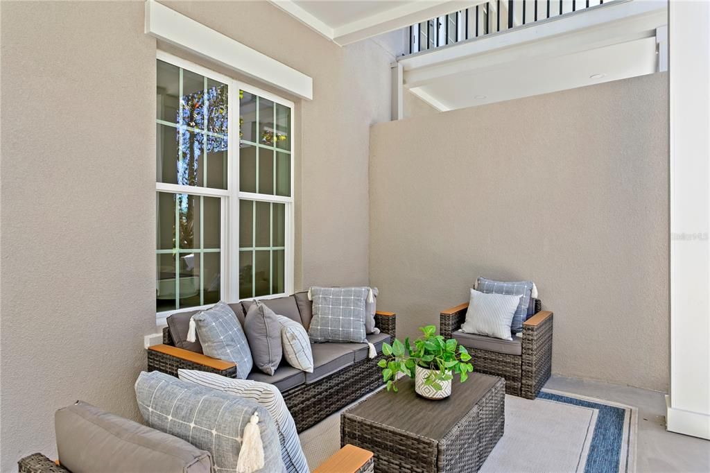 For Sale: $925,000 (3 beds, 3 baths, 2397 Square Feet)